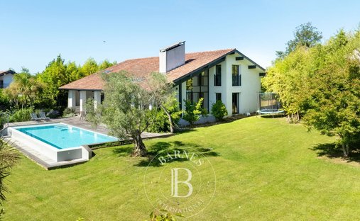 House in Arbonne, Nouvelle-Aquitaine, France 1
