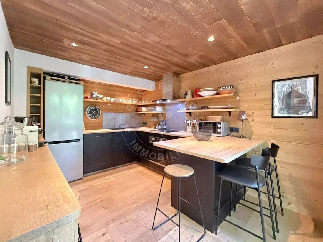Chalet in La Clusaz, Auvergne-Rhône-Alpes, France 3 - 18209570