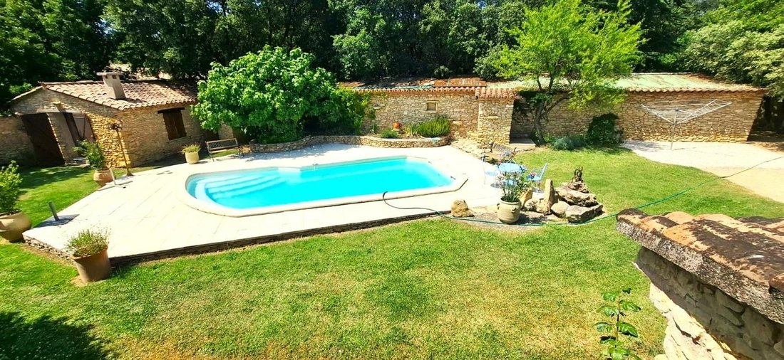 House in Gordes, Provence-Alpes-Côte d'Azur, France 4 - 18210706