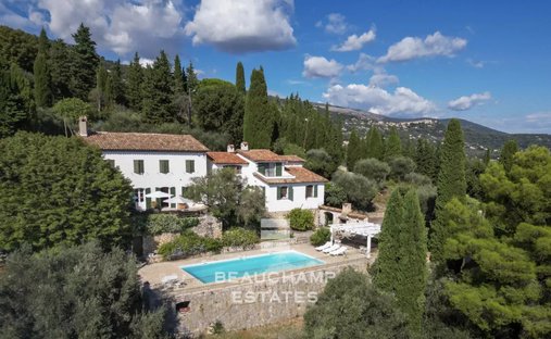 Villa in Le Tignet, Provence-Alpes-Côte d'Azur, France 1