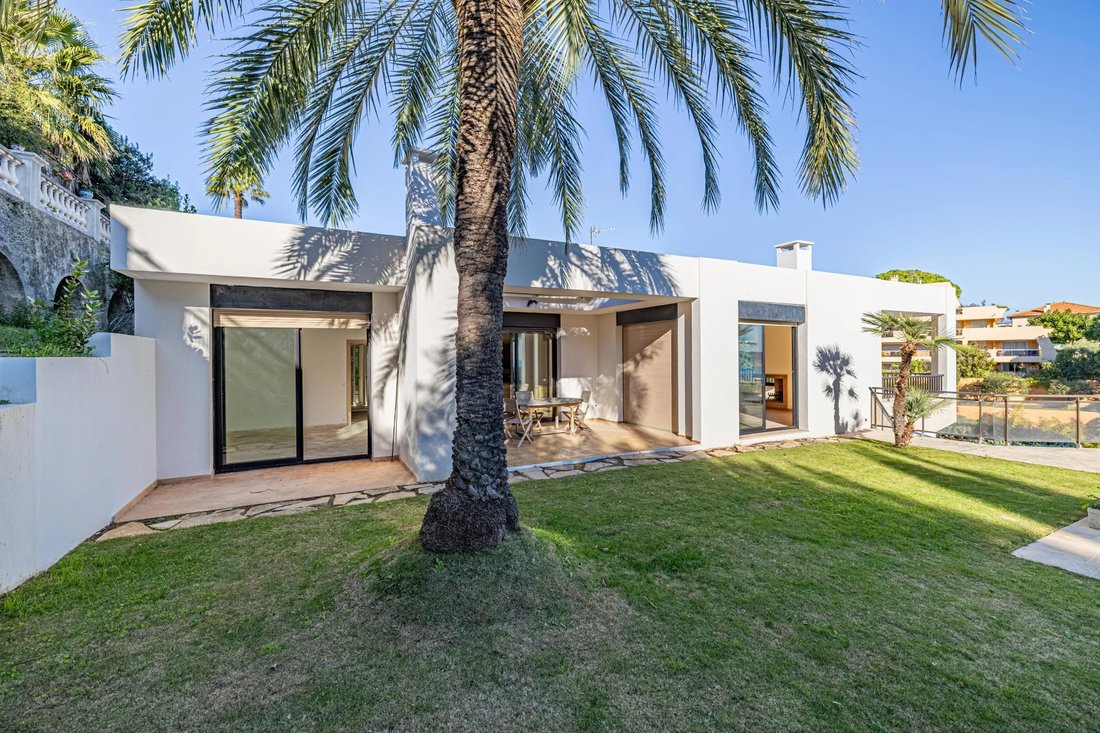 Villa in Nice, Provence-Alpes-Côte d'Azur, France 2 - 18209593