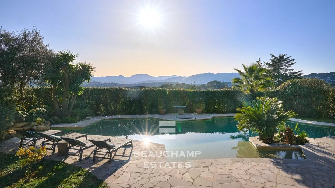 Villa in Mougins, Provence-Alpes-Côte d'Azur, France 5 - 15438736