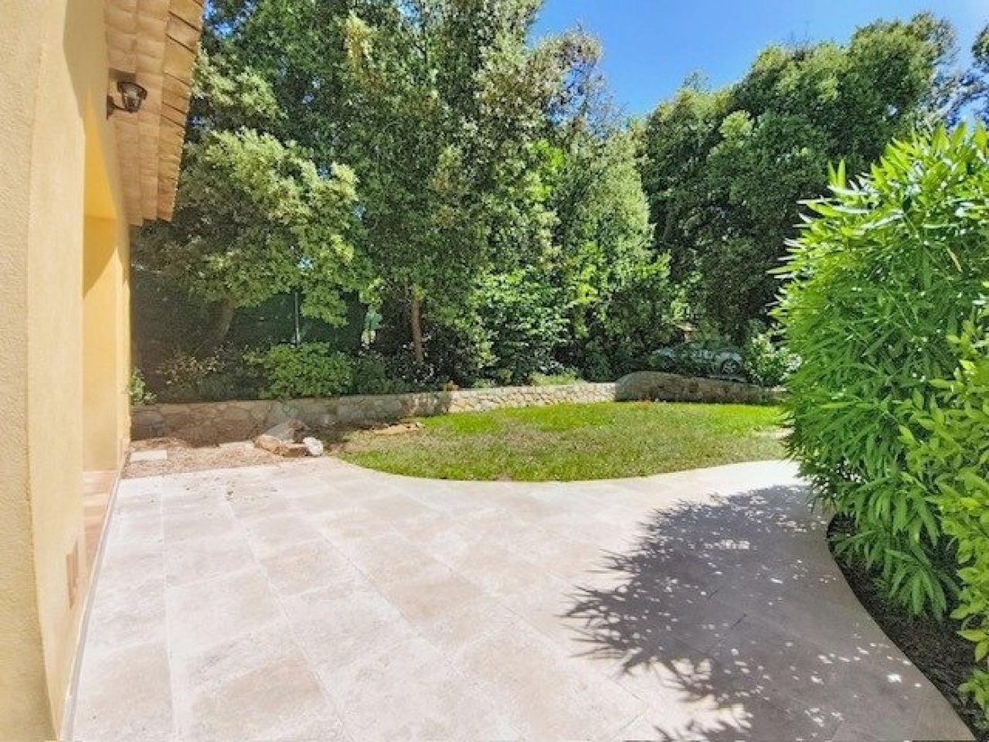 House in Montauroux, Provence-Alpes-Côte d'Azur, France 5 - 18210641