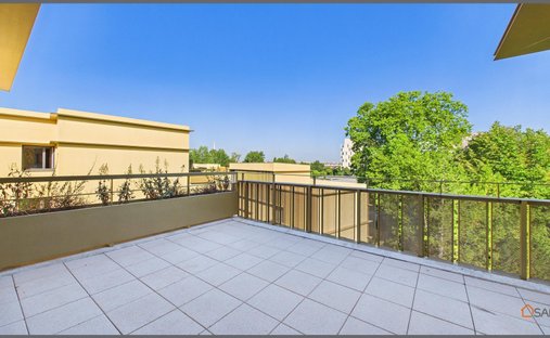 Appartement à La Bastide, Bordeaux, France 1