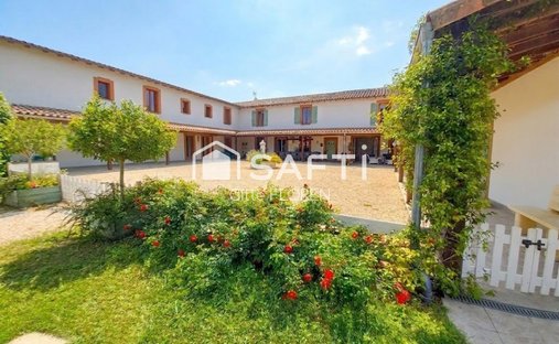 House in Rabastens, Occitania, France 1