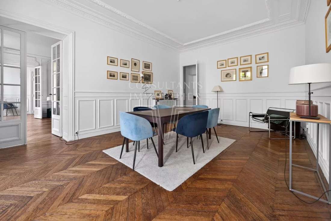 Apartment in Porte Dauphine, Paris 16e Arrondissement, Paris 3 - 18209534