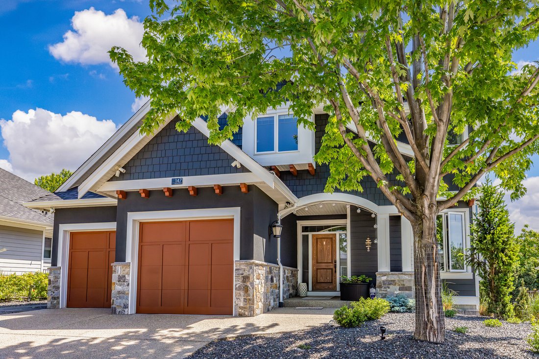 House in Kelowna, British Columbia, Canada 4 - 18205396