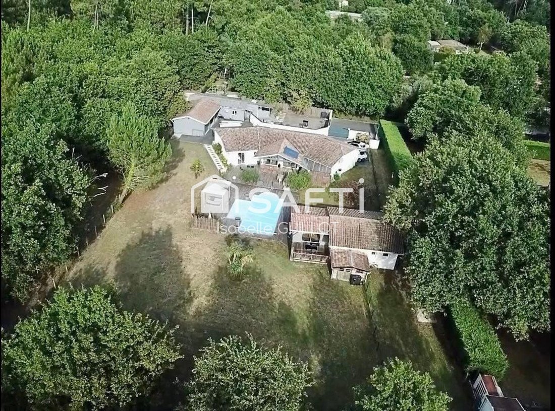 Maison à Biganos, Nouvelle-Aquitaine, France 1 - 17358476