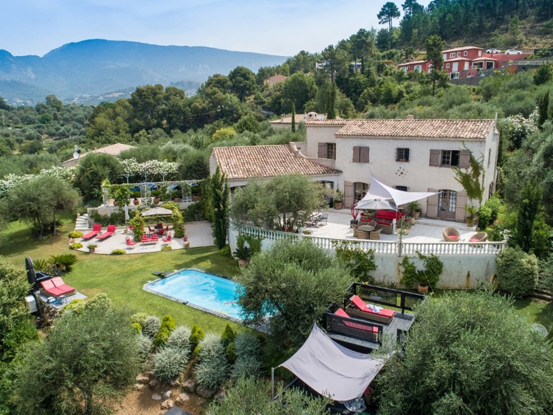 House in La Roquette-sur-Var, Provence-Alpes-Côte d'Azur, France 1 - 18209782