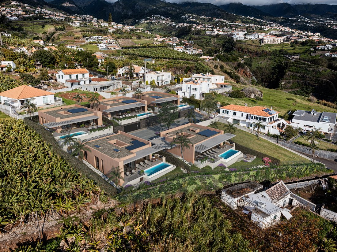Villa in Estreito da Calheta, Madeira, Portugal 1 - 18210704