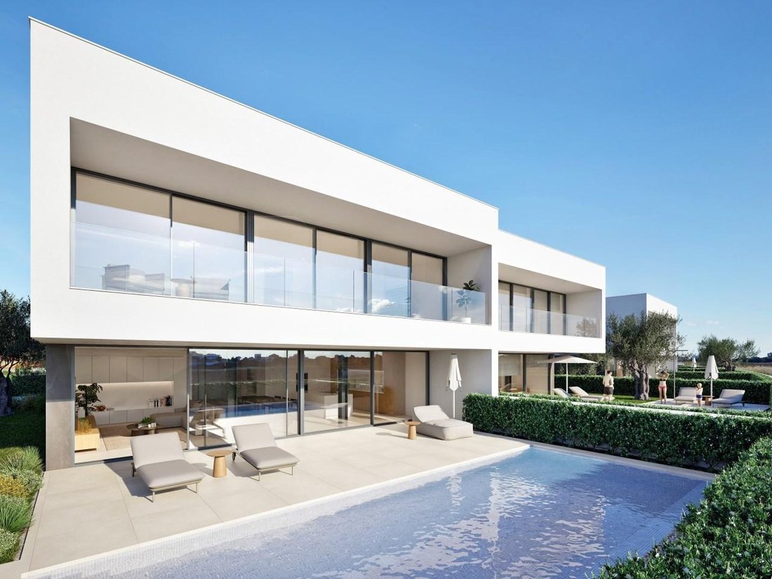 Villa in Praia De Porto Mós, Sao Goncalo de Lagos, Algarve 2 - 18210656