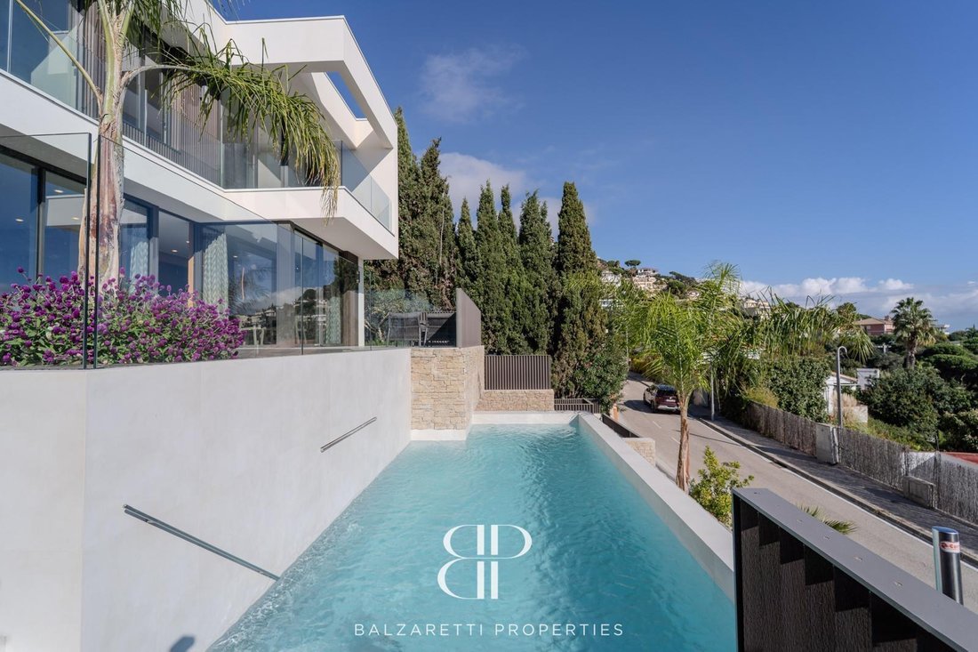 Villa in Lloret de Mar, Catalonia, Spain 3 - 18210882
