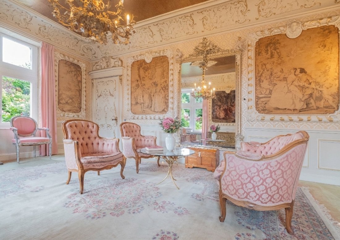 Castle in Chaudfontaine, Wallonia, Belgium 3 - 18210883
