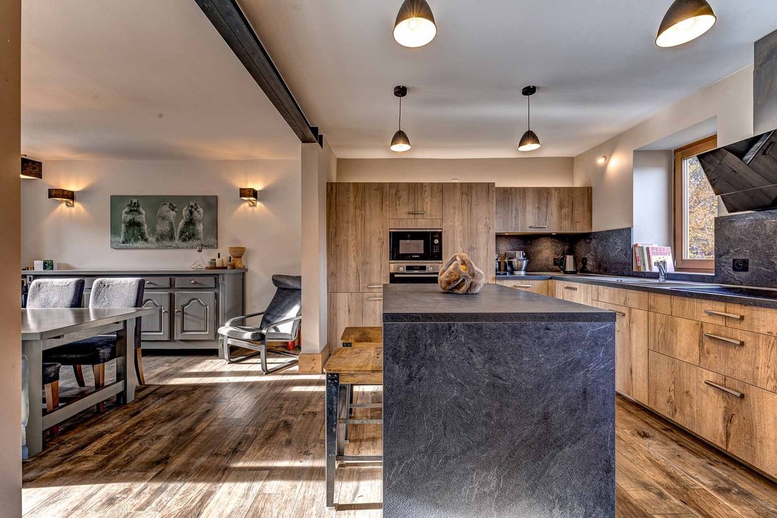 Chalet in Méribel, Les Allues, Auvergne-Rhone-Alpen 5 - 18210140