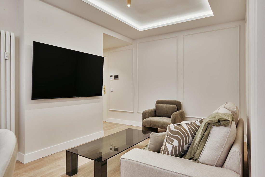 Apartment in Barrio Salamanca, Madrid, Spain 2 - 18210432