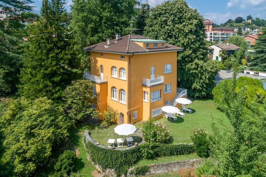 Villa in Sorengo, Ticino, Switzerland 1 - 18210756