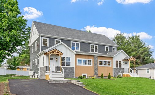 Condo in Bedford, Massachusetts, United States 1