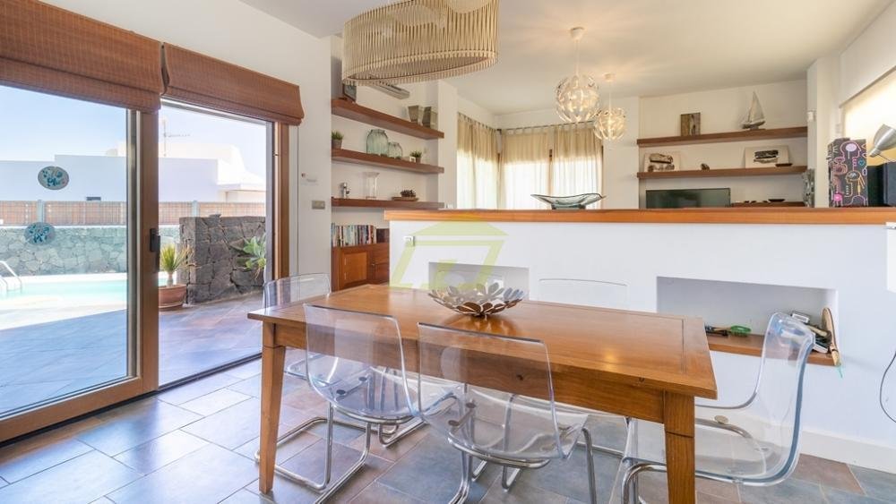 Villa in Yaiza, Canary Islands, Spain 5 - 18210060