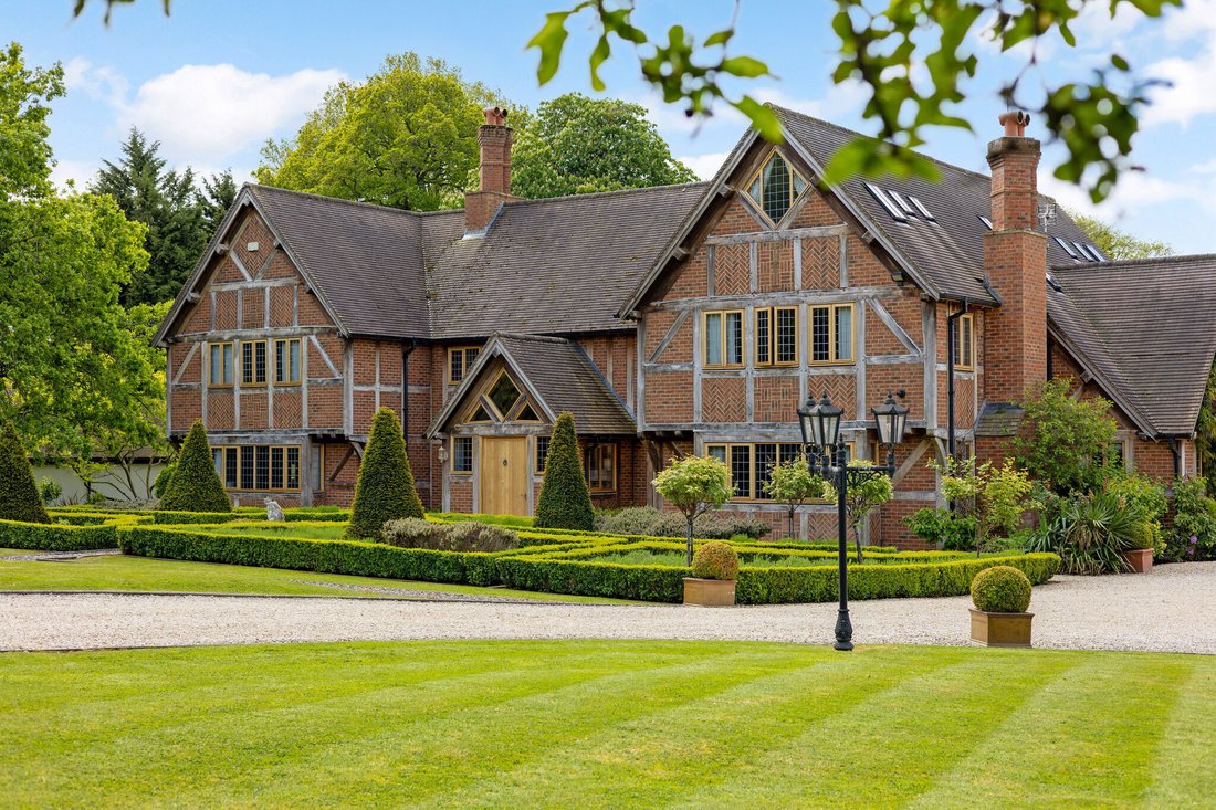 House in Warwickshire, England 2 - 18210019