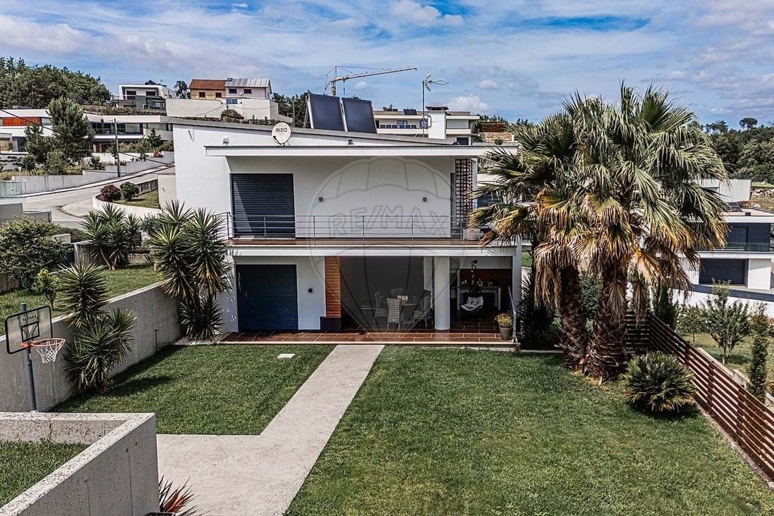 Villa in Orgens, Viseu District, Portugal 4 - 16969708