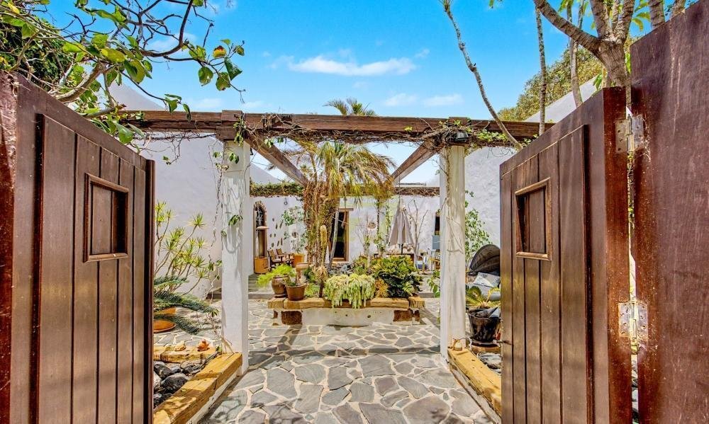 Villa in Tias, Canary Islands, Spain 3 - 18210231