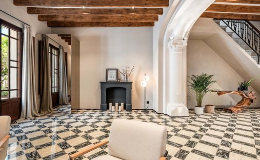 Townhouse in Sineu, Balearic Islands, Spain 1