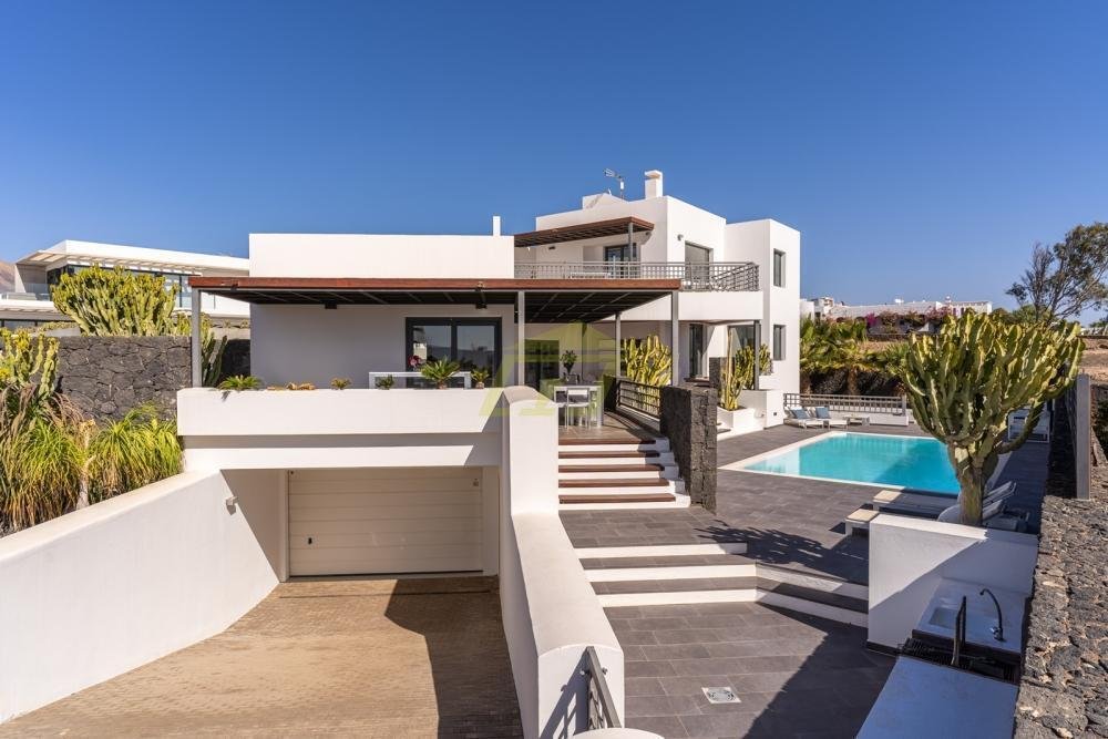 Villa in Yaiza, Canary Islands, Spain 5 - 18210069