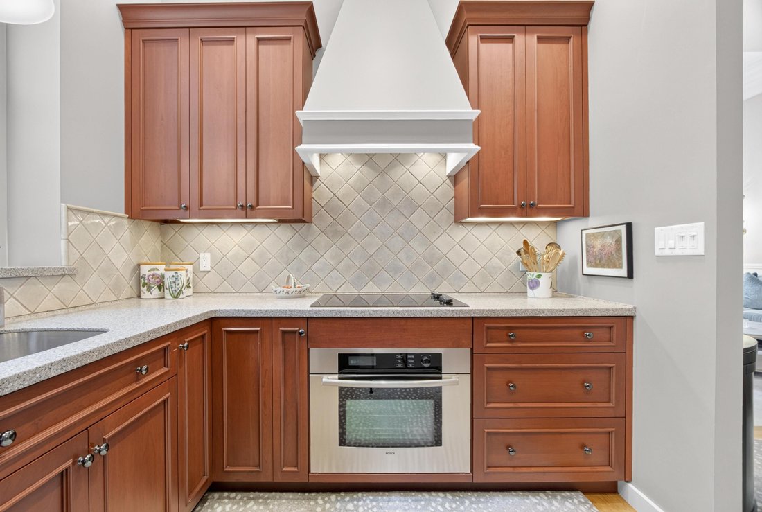 Condo in Boston, Massachusetts, United States 5 - 18210752