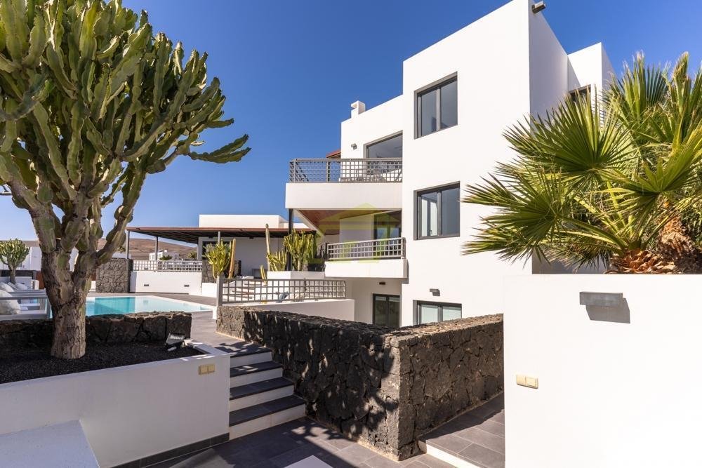 Villa in Yaiza, Canary Islands, Spain 4 - 18210069