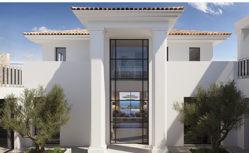 Villa in La Quinta, Benahavis, Andalusia 1