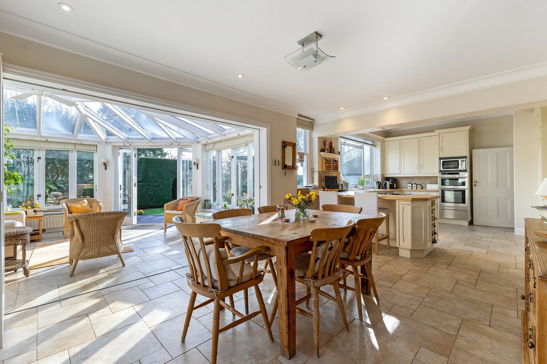 House in Taplow, England 4 - 18210064