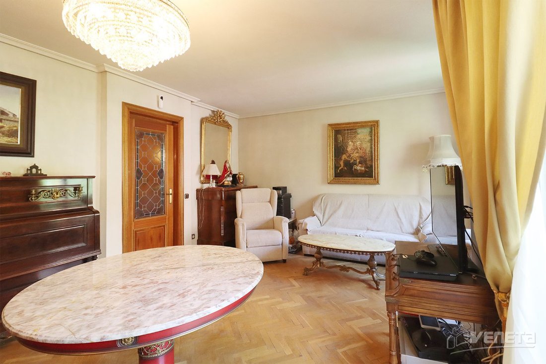Apartment in Tetuan, Madrid, Spain 5 - 18210280