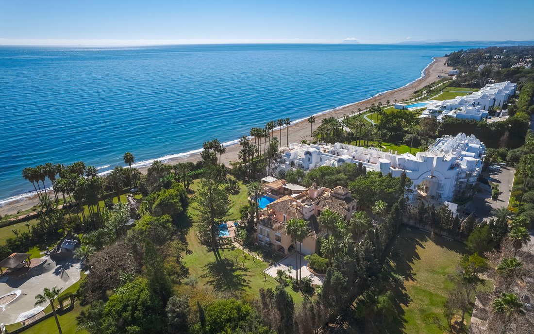 Villa a Estepona, Andalusia, Spagna 1 - 18210053