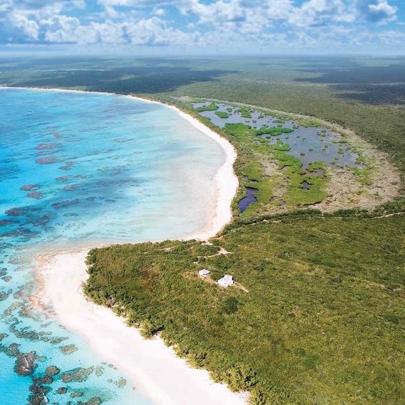 Land in Port Nelson, Rum Cay, The Bahamas 1 - 18210779