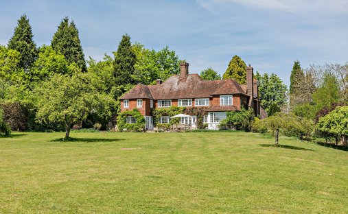House in Horsted Keynes, England 1