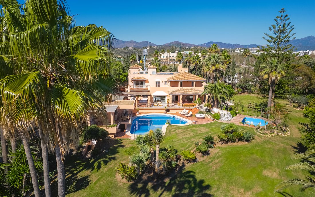 Villa a Estepona, Andalusia, Spagna 2 - 18210053
