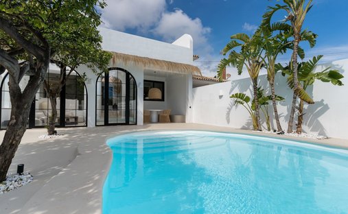 Villa in Torremolinos, Andalusia, Spain 1