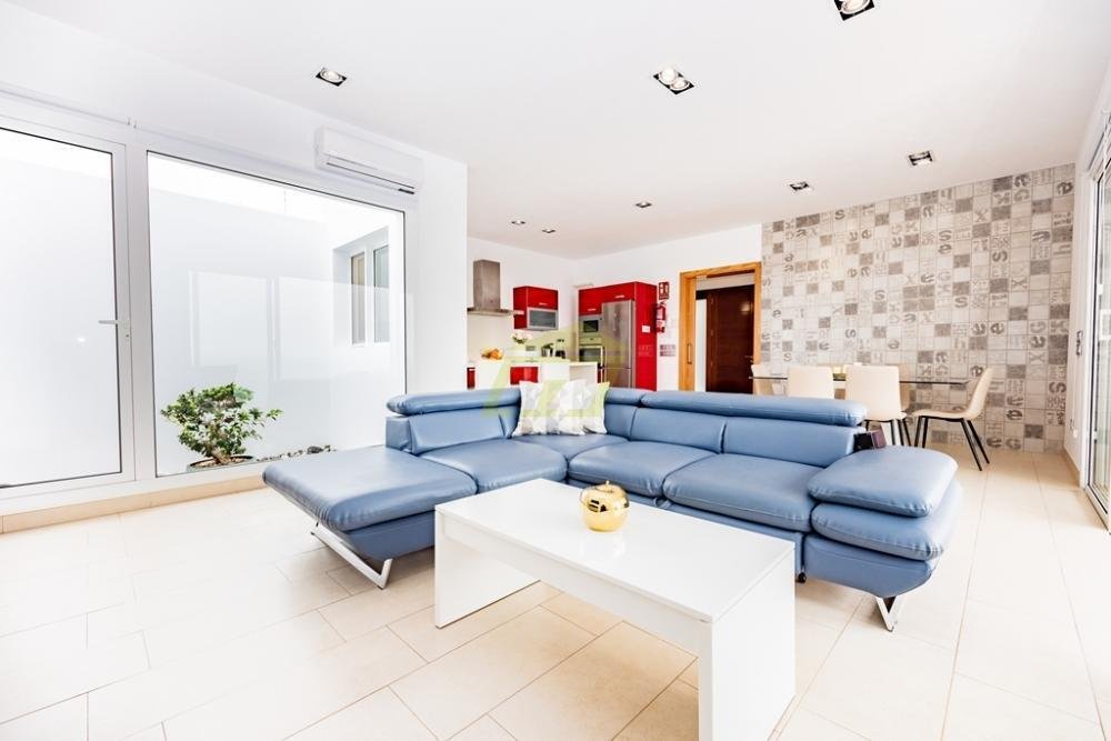 Villa in Tias, Canary Islands, Spain 3 - 18210062