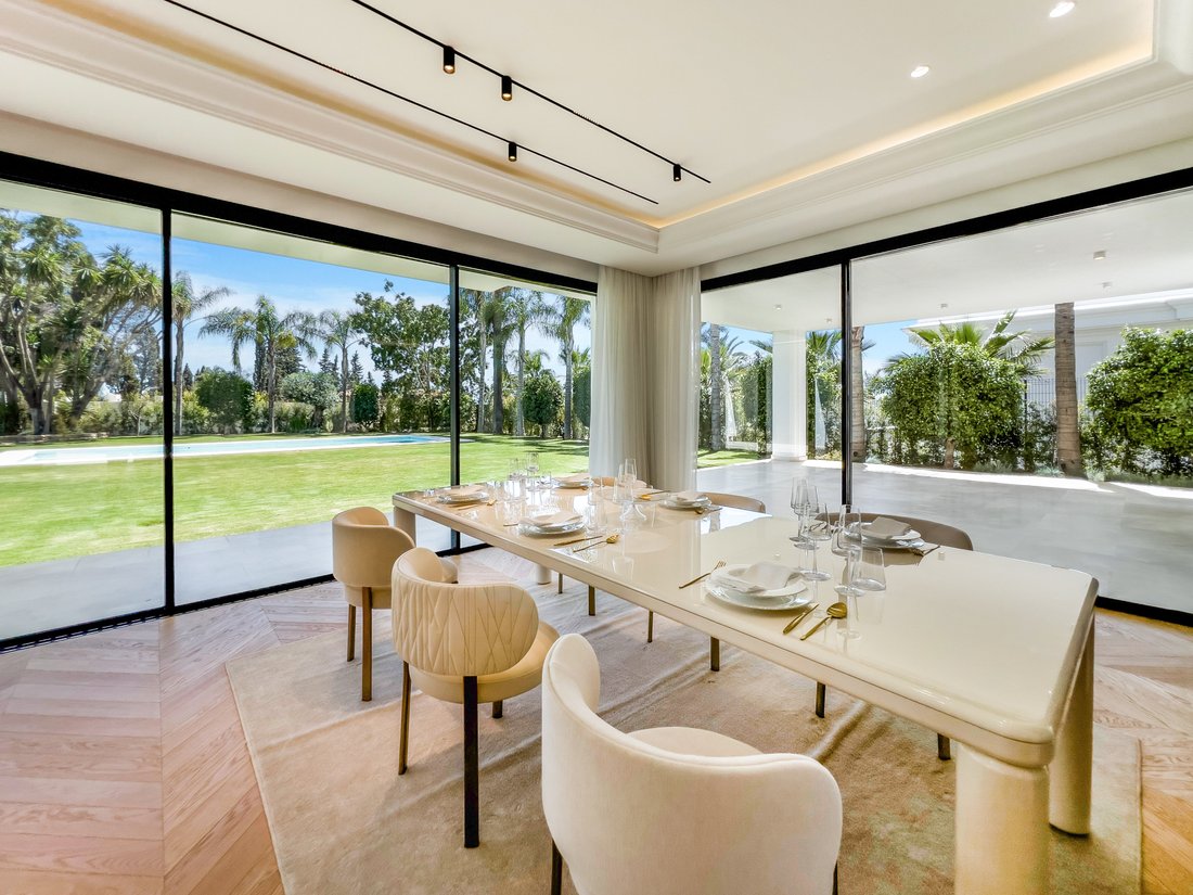 Villa in Marbella, Andalusia, Spain 4 - 18209997