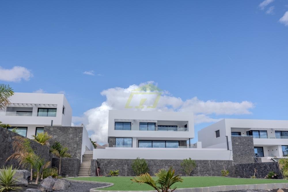 Villa in Yaiza, Canary Islands, Spain 1 - 18210158