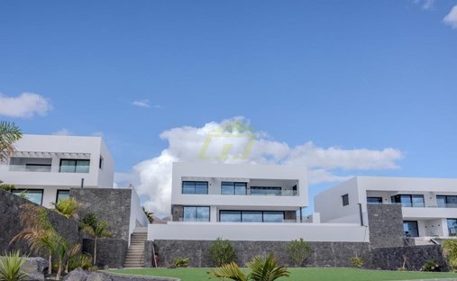 Villa in Yaiza, Kanarische Inseln, Spanien 1
