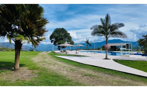 Finca a Vereda Curazao, Dipartimento di Antioquia, Colombia 1