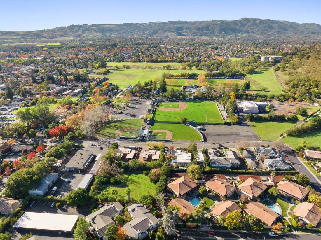 Apartment in Sonoma, California, United States 4 - 18210591