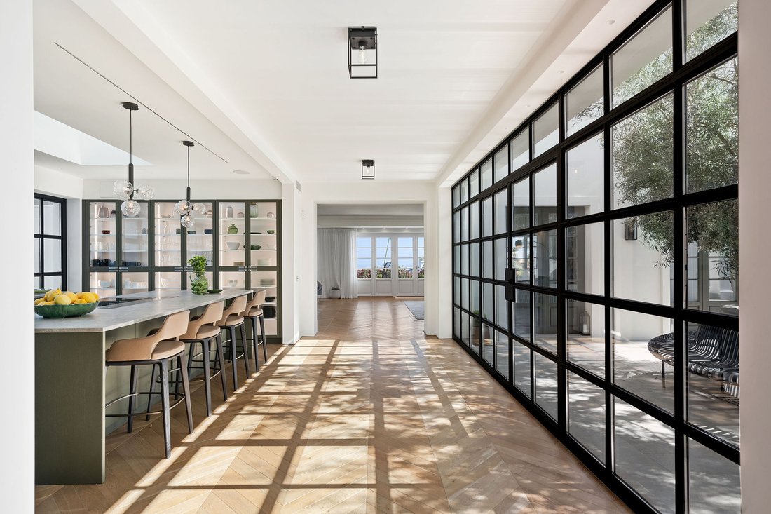 Villa in Marbella, Andalusia, Spain 5 - 18210083