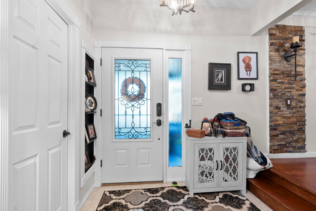 Condo in Secaucus, New Jersey, United States 4 - 18210583