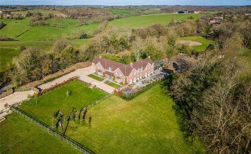 House in Buckinghamshire, England 1