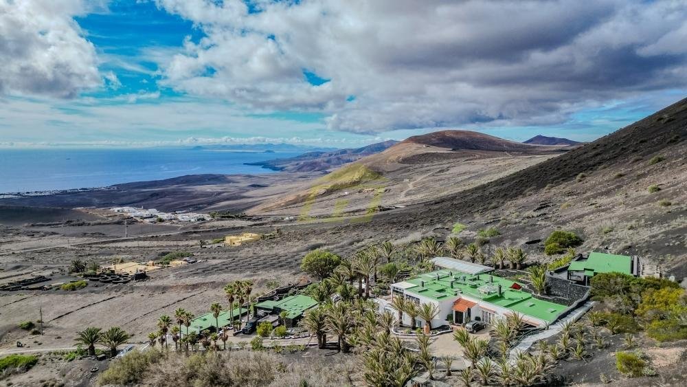 Villa in Tias, Canary Islands, Spain 3 - 18210066