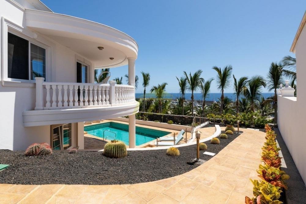 Villa in Yaiza, Canary Islands, Spain 1 - 18210076