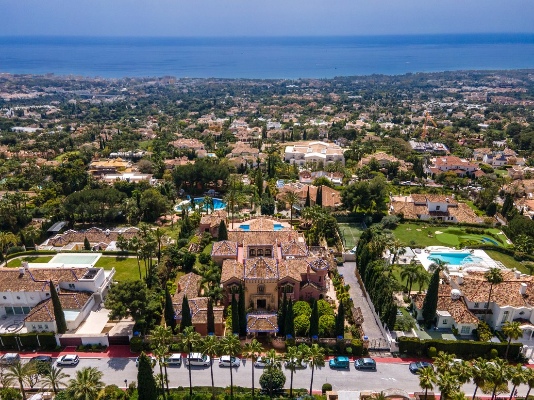 Villa in Marbella, Andalusia, Spain 1 - 18210121
