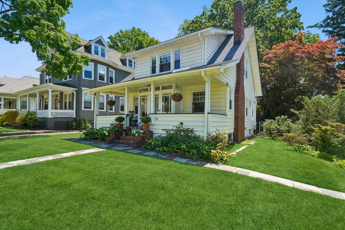 South Orange, New Jersey, United States 2 - 18210453